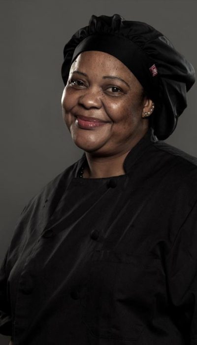 Anastasia Eyanga | Ayudante de cocina