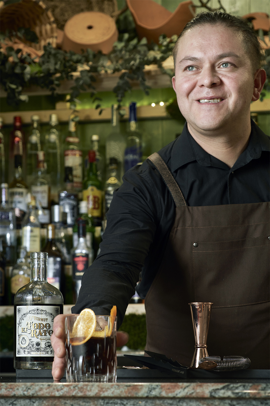 Wine-Bar_HUERTA-VIEJA-09